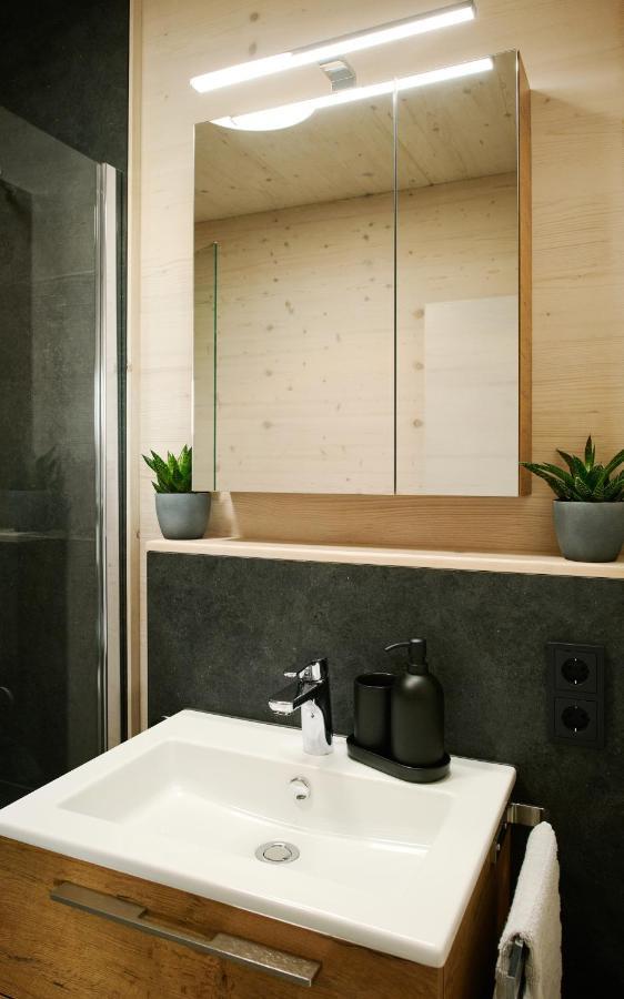 Ferienwohnung Holzgenuss Lehrberg エクステリア 写真